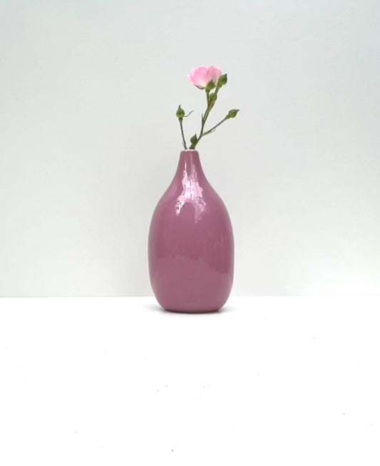 Contain Drop tall bud vase in lilac