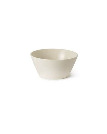 Plain salad bowl