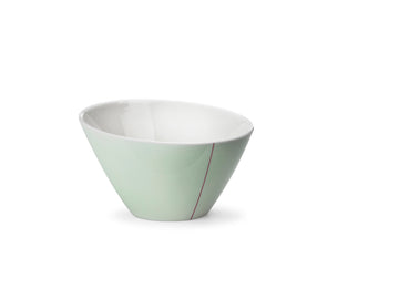 Tilt bowl